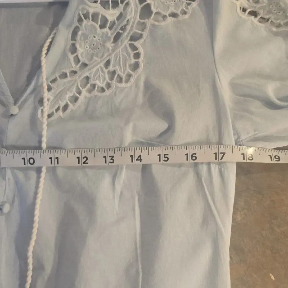 VENUS Light Blue Lace Accent Blouse - Picture 4 of 6